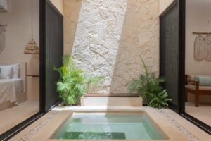 casa-yaakun-wayak-exclusive-aparcasa yaakun wayak exclusive apartments with splash pool in la Veletatments-with-splsh-pool-la-veleta